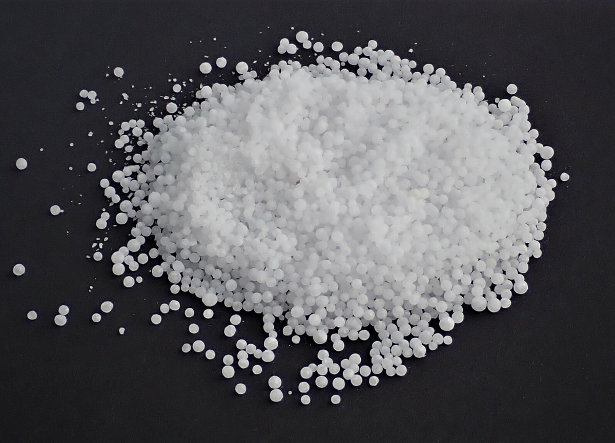 Prilled urea 46% N fertilizer